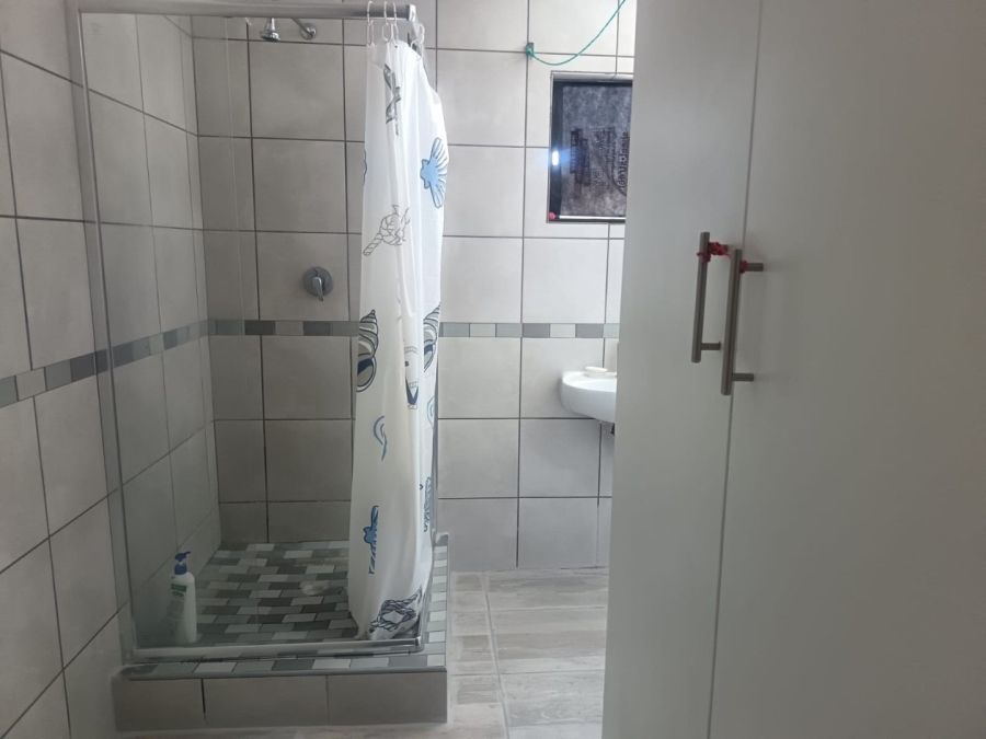 4 Bedroom Property for Sale in Herlear Northern Cape